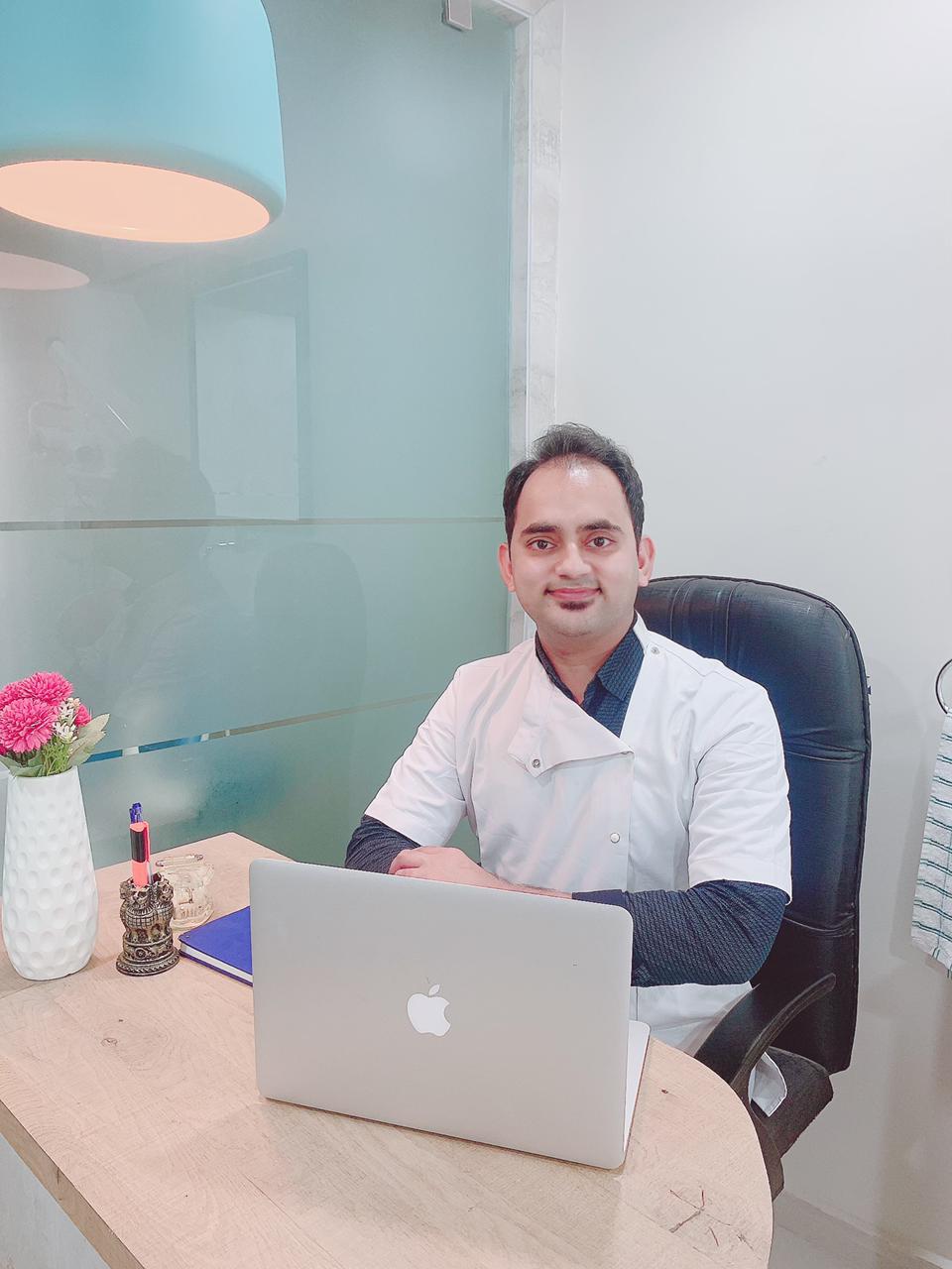 Digital X-ray facility at dental clinic in Nagpur